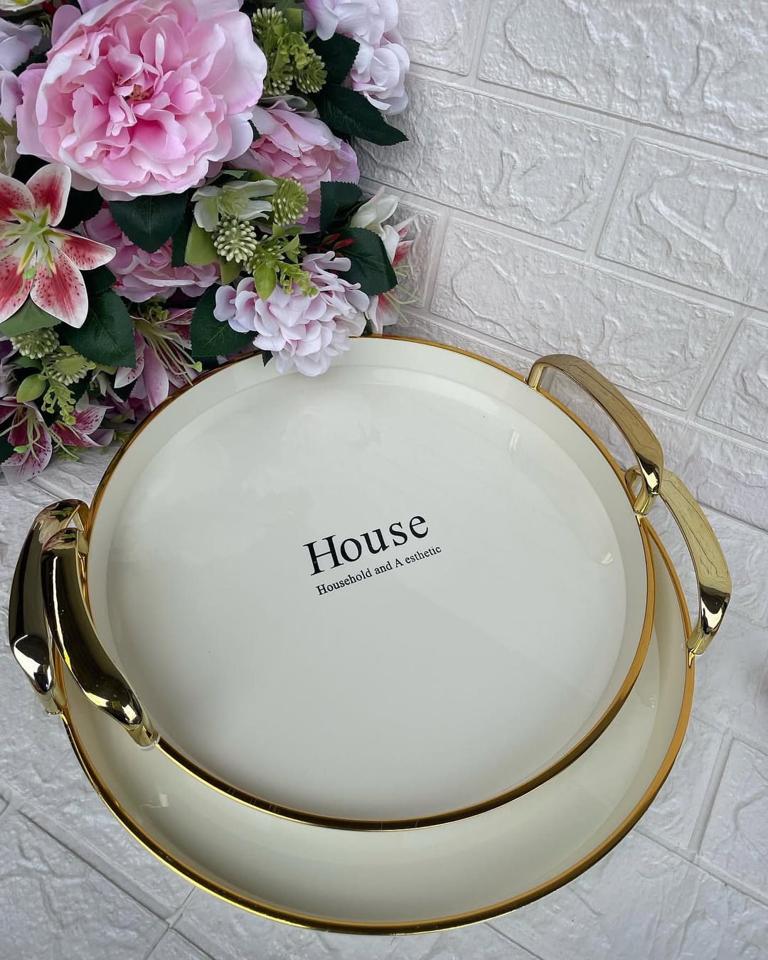 Поднос House золотистый